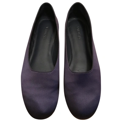 Pre-owned Vince Cloth Ballet Flats In Navy