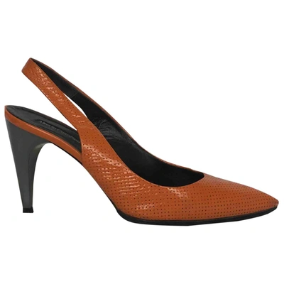Pre-owned Alberto Guardiani Patent Leather Heels In Orange
