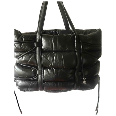 Pre-owned Moncler Black Leather Handbag