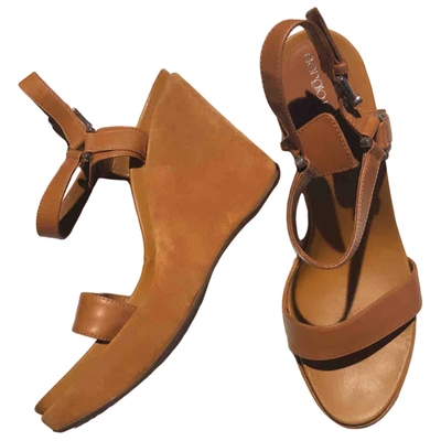 Pre-owned Sergio Rossi Sandals In Camel