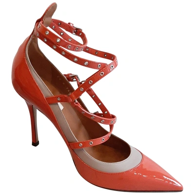 Pre-owned Valentino Garavani Patent Leather Heels In Orange
