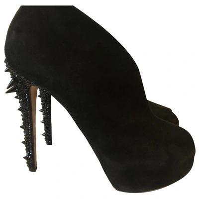 Pre-owned Le Silla Heels In Black
