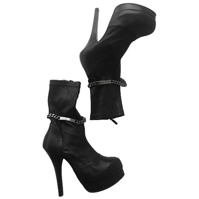 Pre-owned Thomas Wylde Leather Ankle Boots In Black