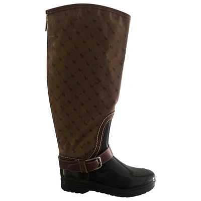 Pre-owned Tommy Hilfiger Wellington Boots In Brown