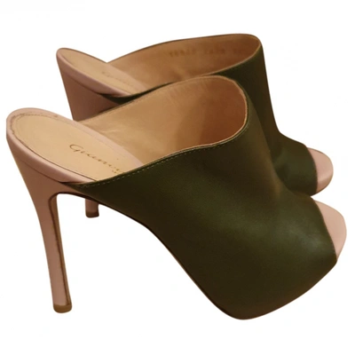 Pre-owned Gianvito Rossi Leather Mules In Khaki