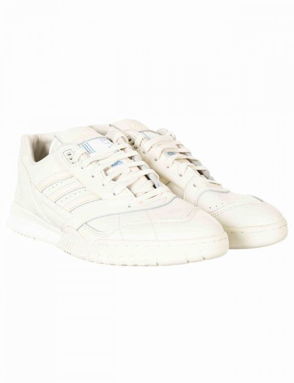 adidas trainers neutral