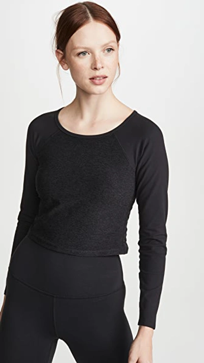 Beyond Yoga In The Mix Cropped Tee In Darkest Night