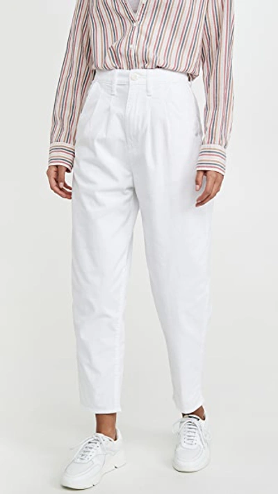 Levi's Pleated Balloon Leg Pants In Bright White