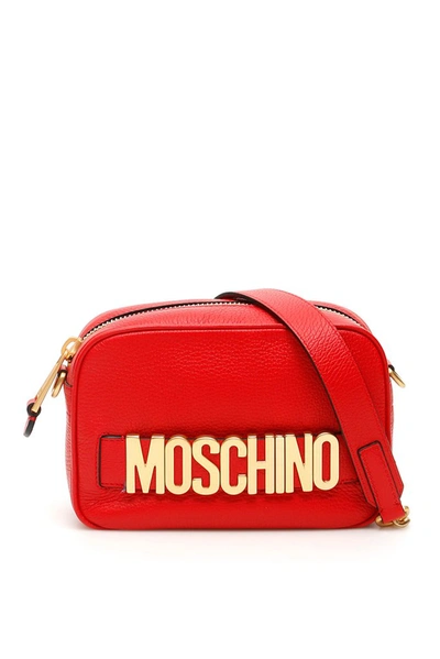 Moschino Logo字母皮革相机包 In Red