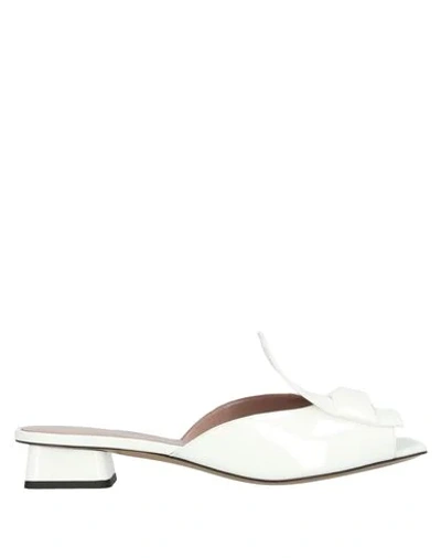 Rayne Sandals In White