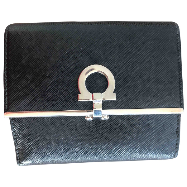 Pre-Owned Salvatore Ferragamo Black Leather Wallet | ModeSens