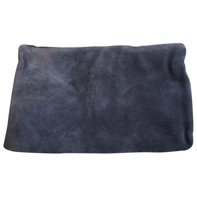Pre-owned Coccinelle Clutch Bag In Grey