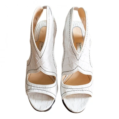 Pre-owned Camilla Skovgaard Leather Sandals In White