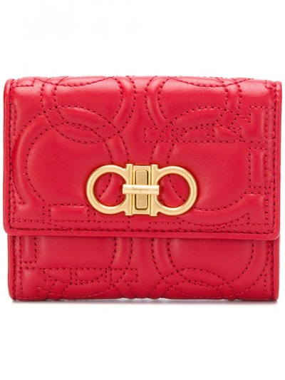Ferragamo Gancino Quilting Leatehr Wallet In Red