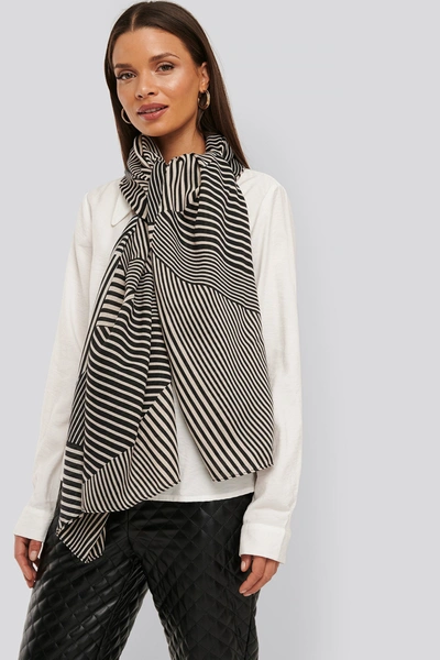 Na-kd Graphic Patterned Big Woven Scarf - Multicolor In Black/nude