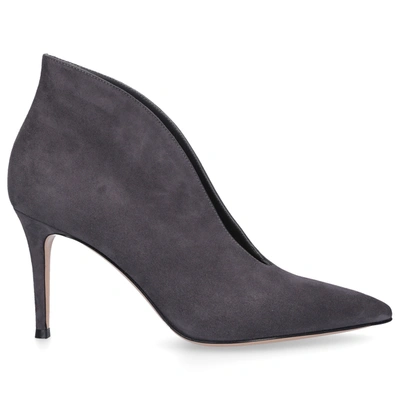 Gianvito Rossi Ankle Boots Vania Suede In Grey