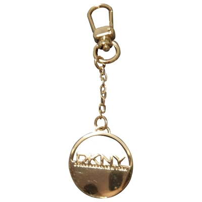Pre-owned Dkny Bag Charm In Silver