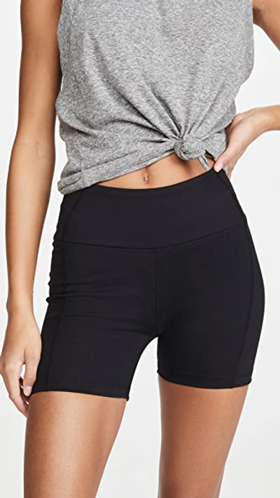 Year Of Ours Technical Stretch-knit Shorts In Black
