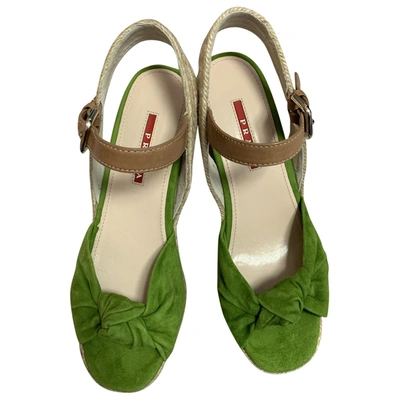 Pre-owned Prada Green Suede Sandals