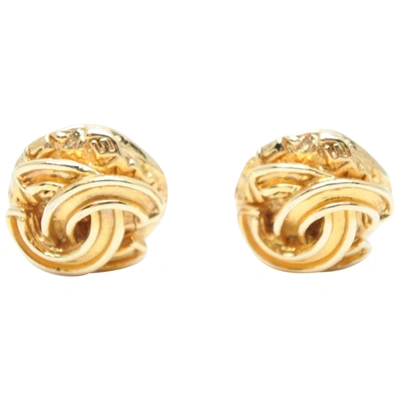 Pre-owned Chanel Cc Gold Metal Earrings