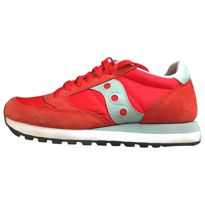 Pre-owned Saucony Trainers In Red