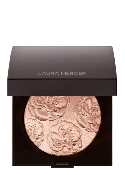 Laura Mercier Face Illuminator Highlighting Powder In Sensation