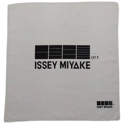 Pre-owned Issey Miyake Silk Handkerchief In White