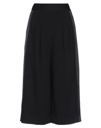 Maje 3/4-length Shorts In Black