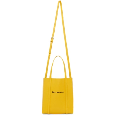Balenciaga Xxs Logo Everyday 商标手提包 In 7170 Yellow