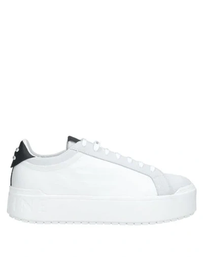 Ruco Line Sneakers In White