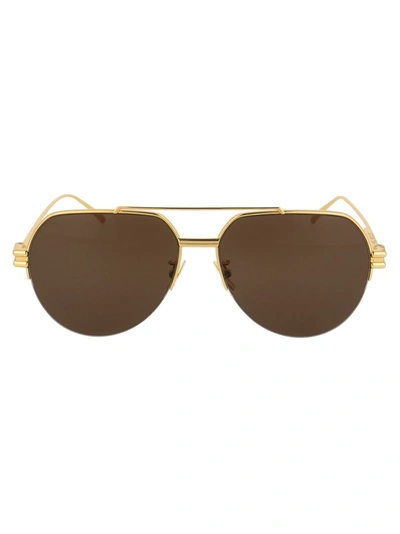 Bottega Veneta 59mm Aviator Sunglasses In Gold