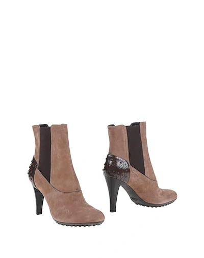 Tod's Ankle Boot In Dove Grey