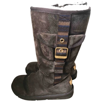 Pre-owned Ugg Snow Boots In Brown