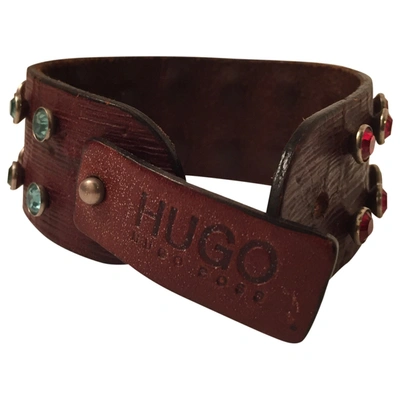 Pre-owned Hugo Boss Leather Bracelet In Brown