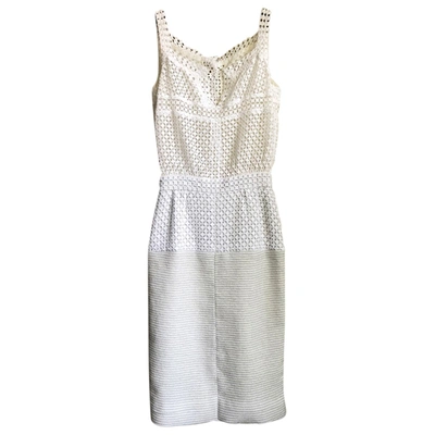 Pre-owned Chanel Lace Mid-length Dress In Ecru