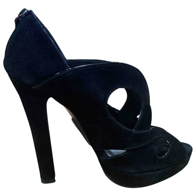 Pre-owned Bottega Veneta Velvet Heels In Black