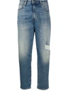 Levi's Mid Rise Tapered Jeans In Blue