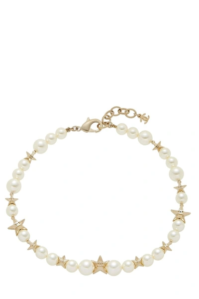 Pre-owned Chanel Faux Pearl & Gold Star Choker