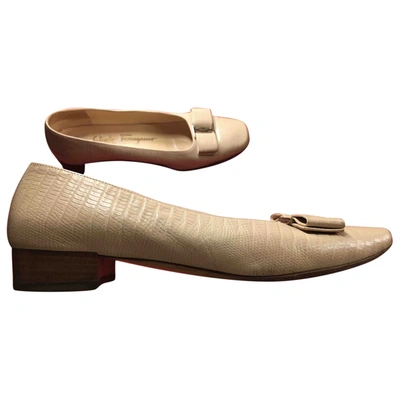 Pre-owned Ferragamo Leather Heels In Beige