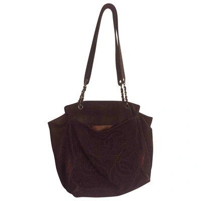 Pre-owned Chanel Handbag In Brown