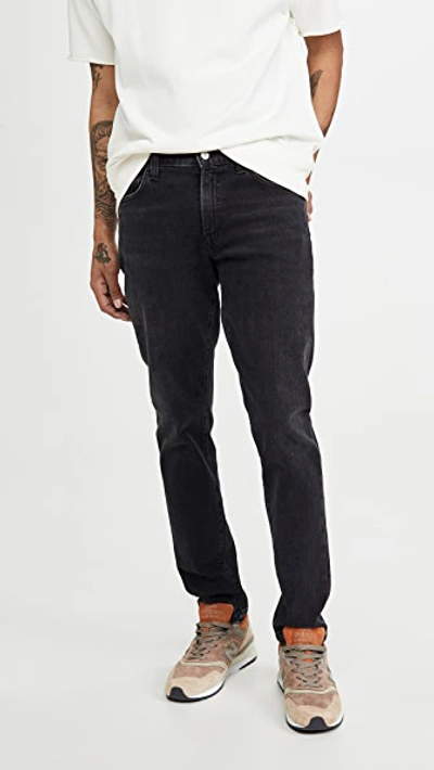 Citizens Of Humanity London Slim Tapered Jeans In Black