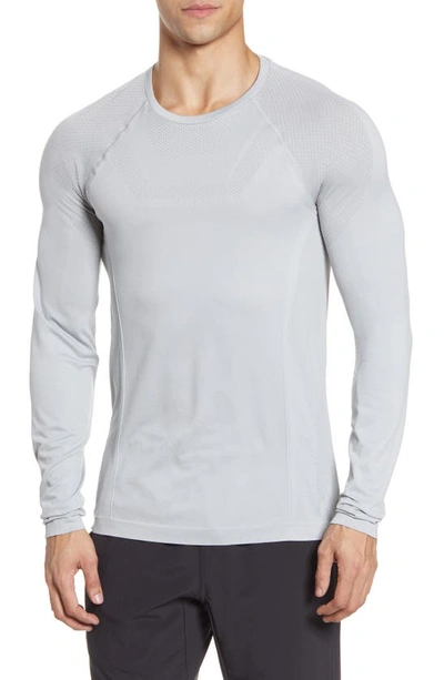 Alo Yoga Conquer Reform Crewneck Long-sleeved T-shirt In White