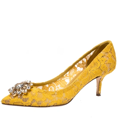 Pre-owned Dolce & Gabbana Yellow Lace Bellucci Crystal Embellished Pointed Toe Pumps Size 40