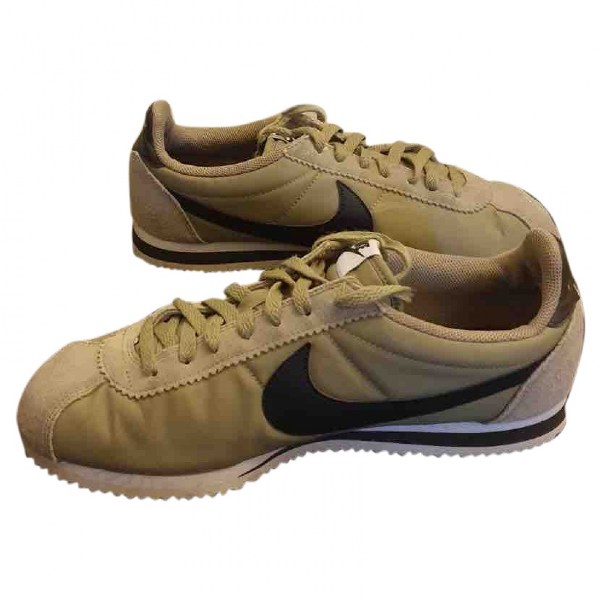 khaki cortez