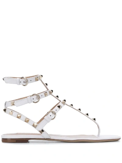 Valentino Garavani Rockstud Leather Thong Sandals In White