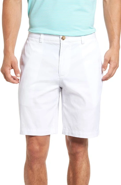 Vineyard Vines 9 Inch Stretch Breaker Shorts In White Cap