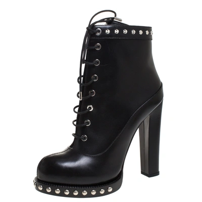 Pre-owned Alexander Mcqueen Black Leather Studded Ankle Boots Size 39.5