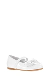 Nina Kids' Jeanesse Metallic Ballet Flat In White