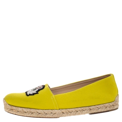 Pre-owned Christian Louboutin Yellow Canvas Gala Embroidered Crest Espadrille Loafers Side 38