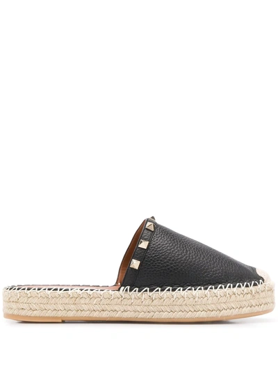 Valentino Garavani Rockstud Platform Espadrilles In Black